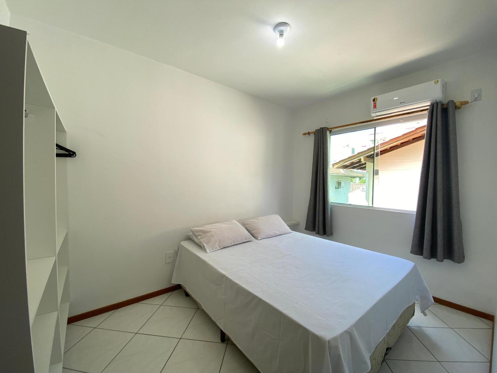 Residencial Recanto Do Colibri Бомбиньяс Экстерьер фото