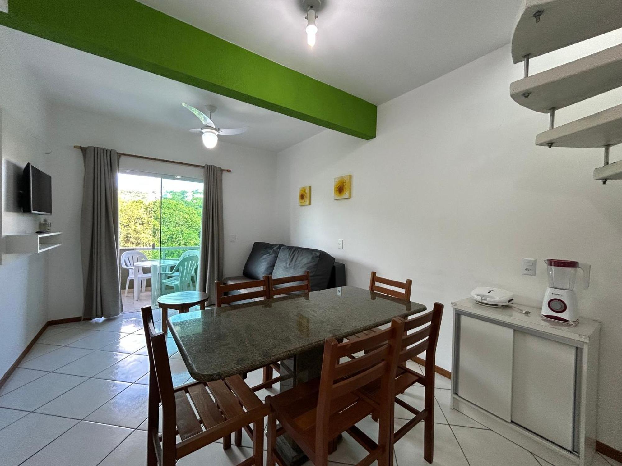 Residencial Recanto Do Colibri Бомбиньяс Экстерьер фото